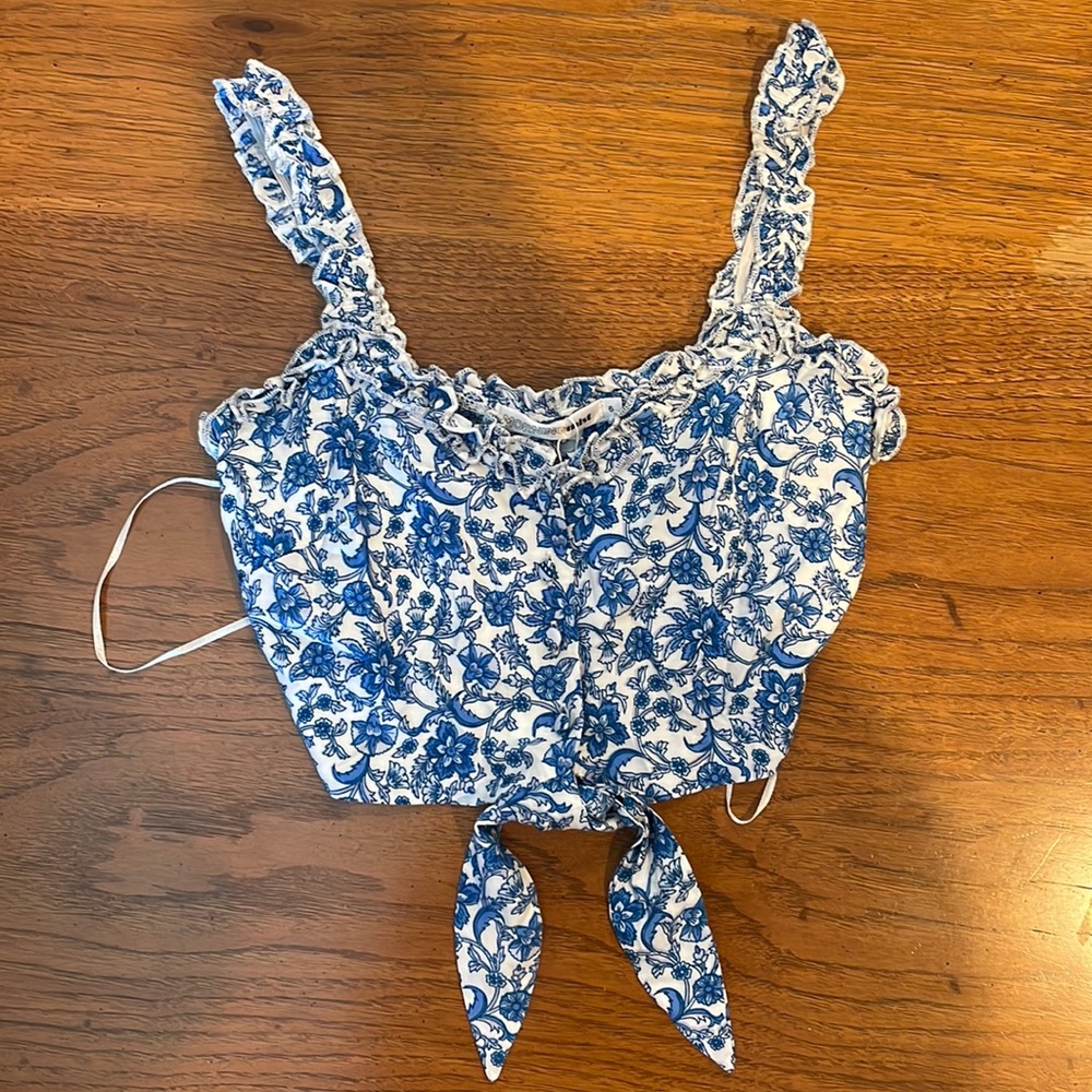 That’s so fetch button up crop top